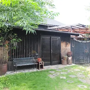https://yomogi-guesthouse.nagoyajapanhotels.com